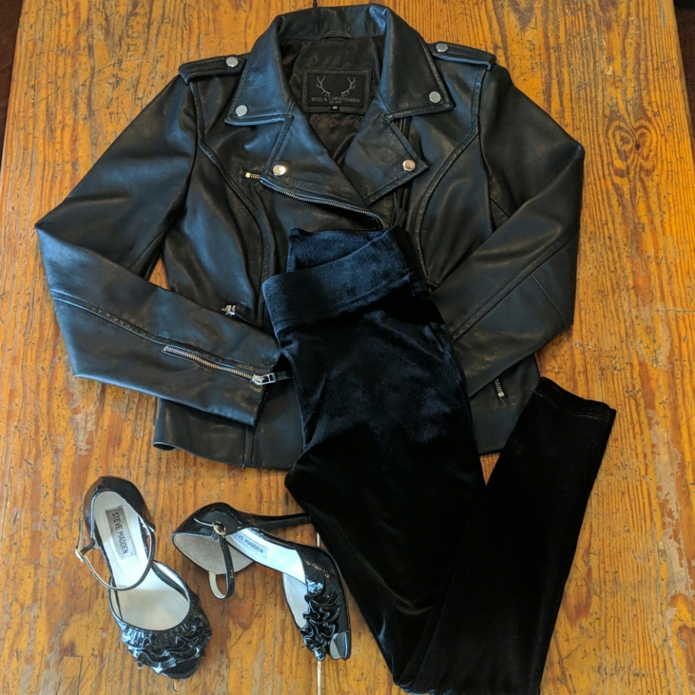 LOFT Velvet Leggings